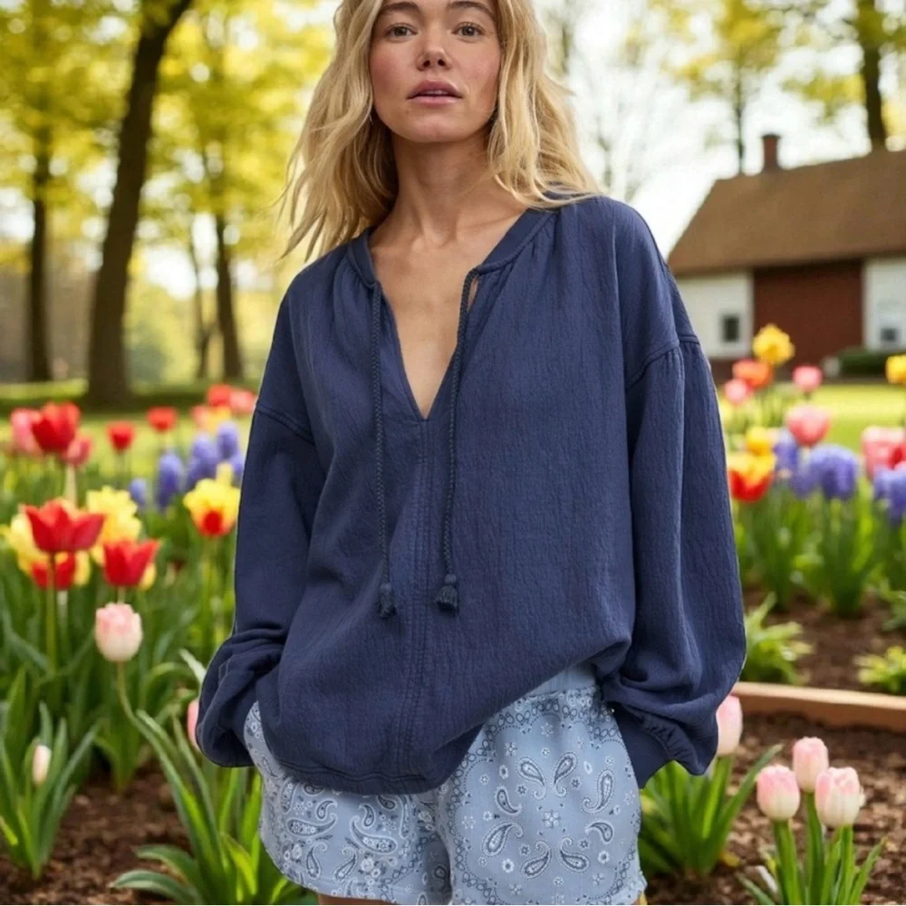 Aerie sweatshirt. Easy street pullover. New. Xl. Blue - Picture 1 of 6